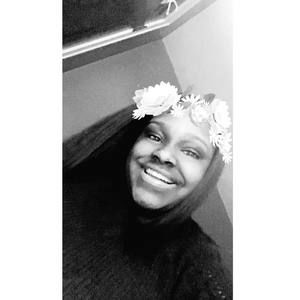 Meet your Posher, Akirah